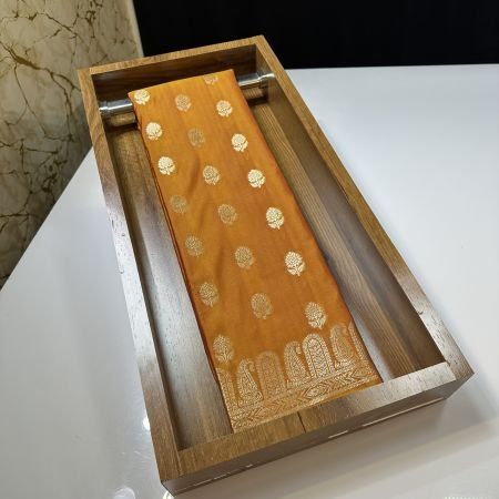 MUSTARD CARRY BORDER